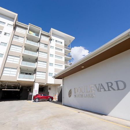 Boulevard North Lakes Luaran gambar