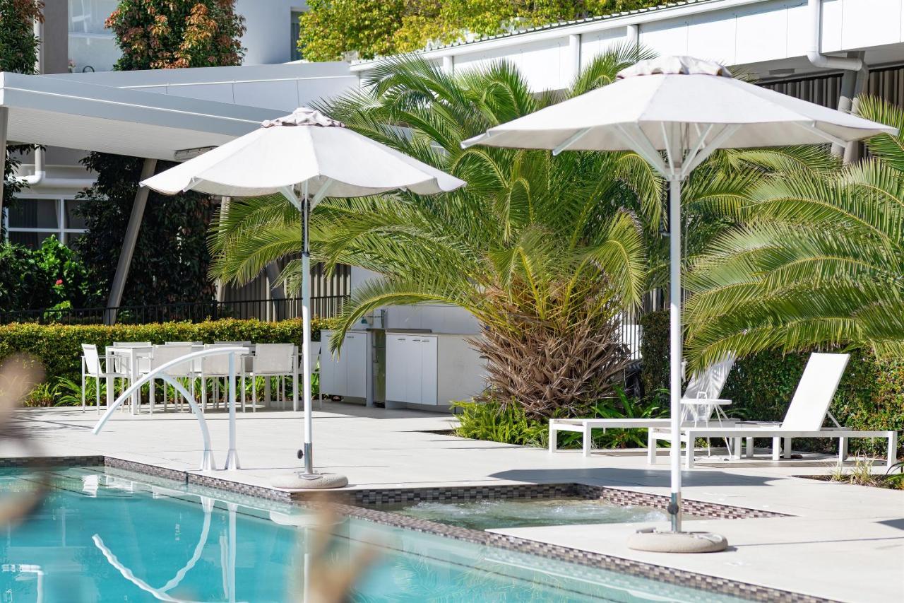 Boulevard North Lakes Luaran gambar