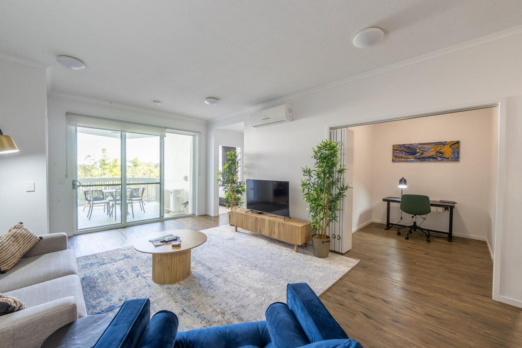 Boulevard North Lakes Luaran gambar
