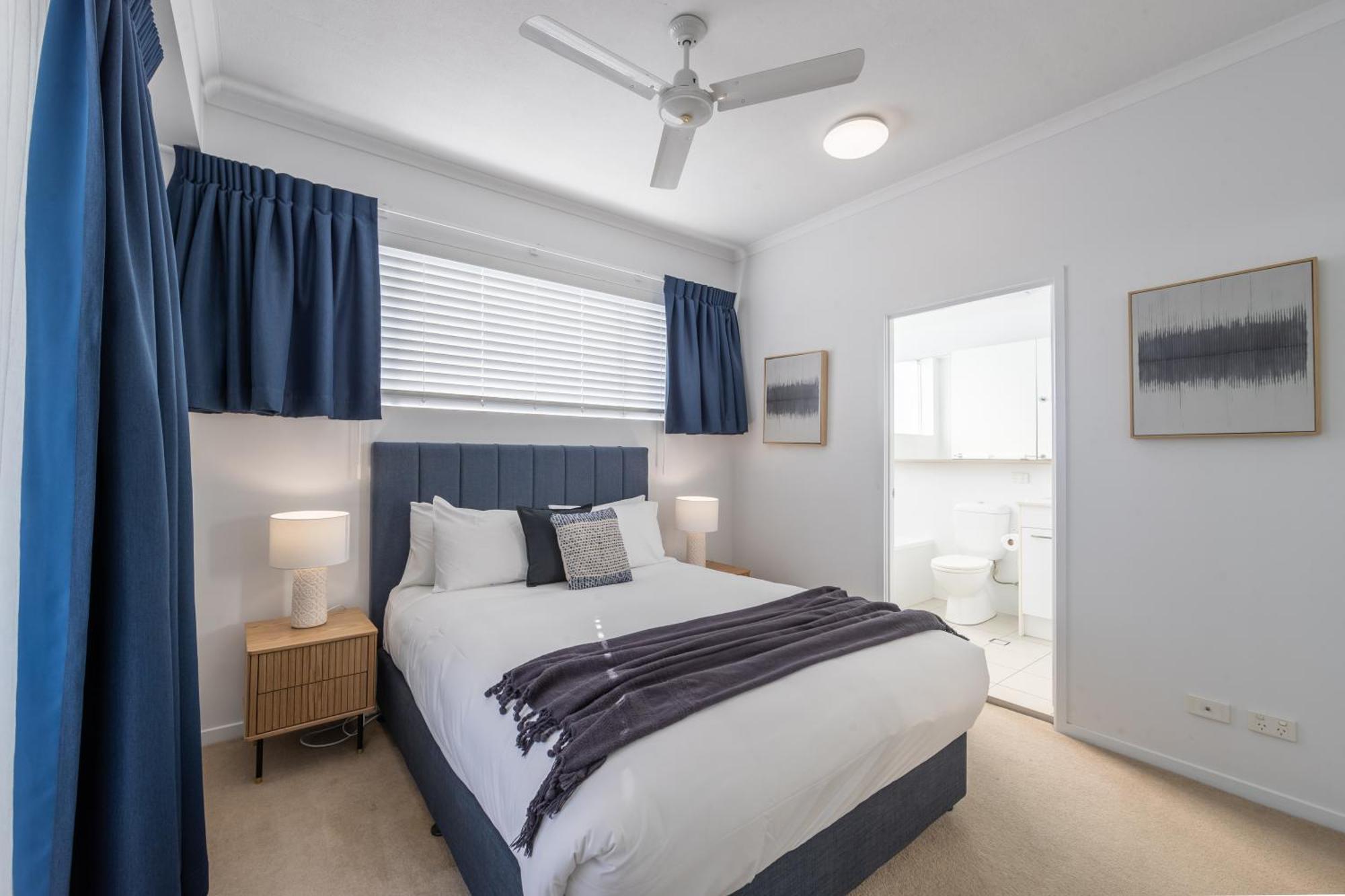 Boulevard North Lakes Luaran gambar